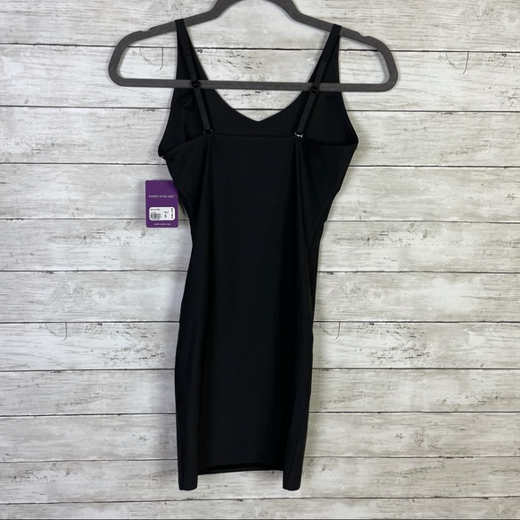 Yummie Convertible Built Up Slip NWT - Picture 7 of 9